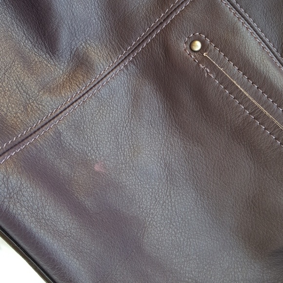 Makowsky Plush Purple Handbag - Picture 7 of 8